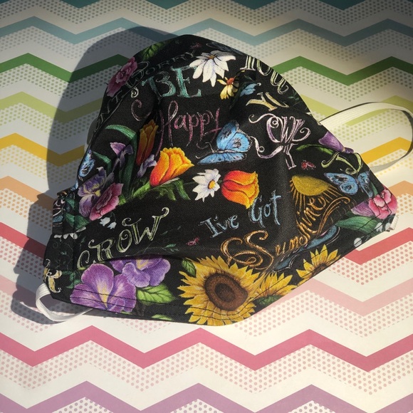 Don’t worry be happy! Face mask #546 - Picture 2 of 3